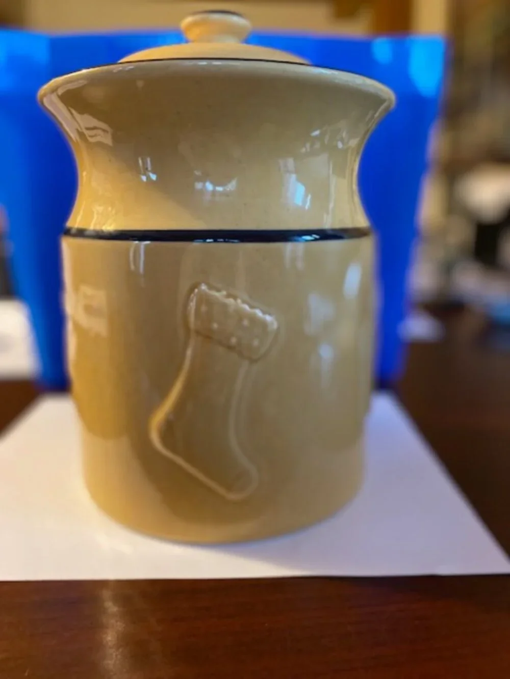 Vintage Williams Sonoma Holiday Cookie Jar Made in England Excellent Condition